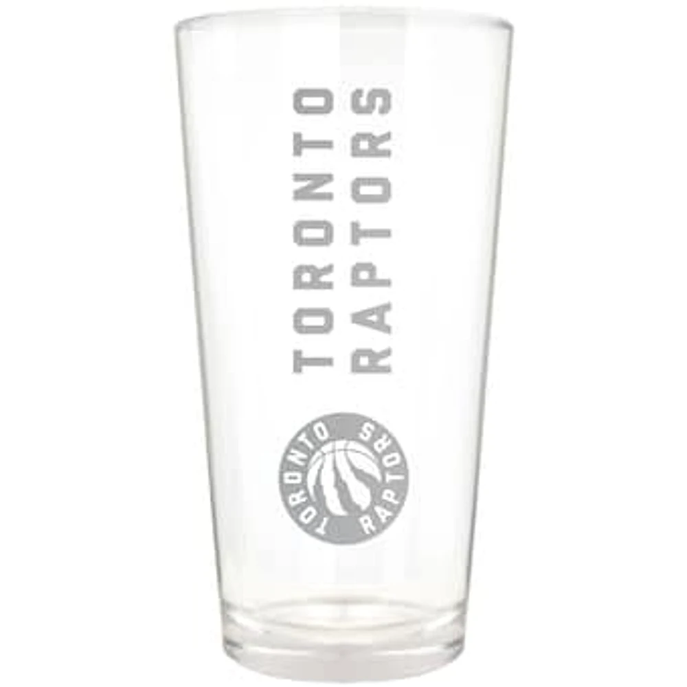 Toronto Raptors Etched 16oz. Vertical Rally Cry Pint Glass