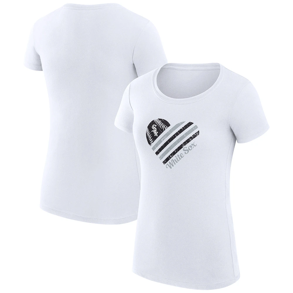 Women's G-III 4Her by Carl Banks Chicago White Sox Super-Slim Fit Lightweight Heart Graphic T-Shirt