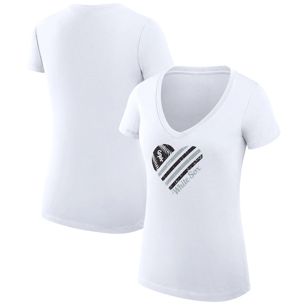 Women's G-III 4Her by Carl Banks White Chicago Sox Super-Slim Fit Lightweight Heart V-Neck T-Shirt