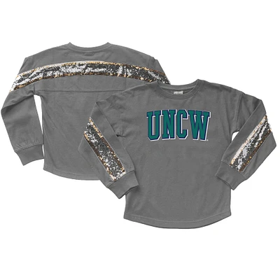 Girls Youth Gameday Couture Gray UNC Wilmington Seahawks Guess Who's Back Long Sleeve T-Shirt