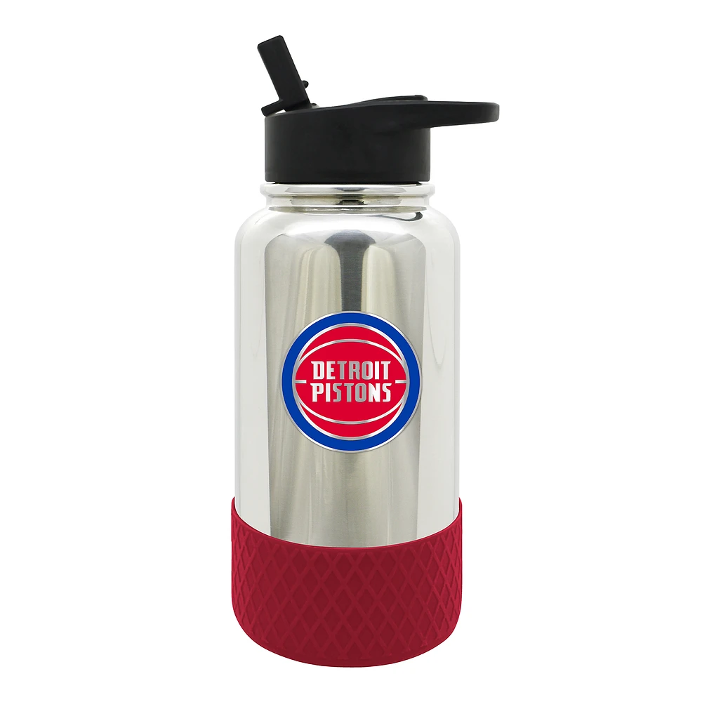 Detroit Pistons 32oz. Team Color Chrome Hydration Bottle