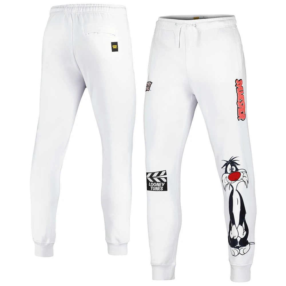 Men's Freeze Max White Looney Tunes Silvester Jogger Pants
