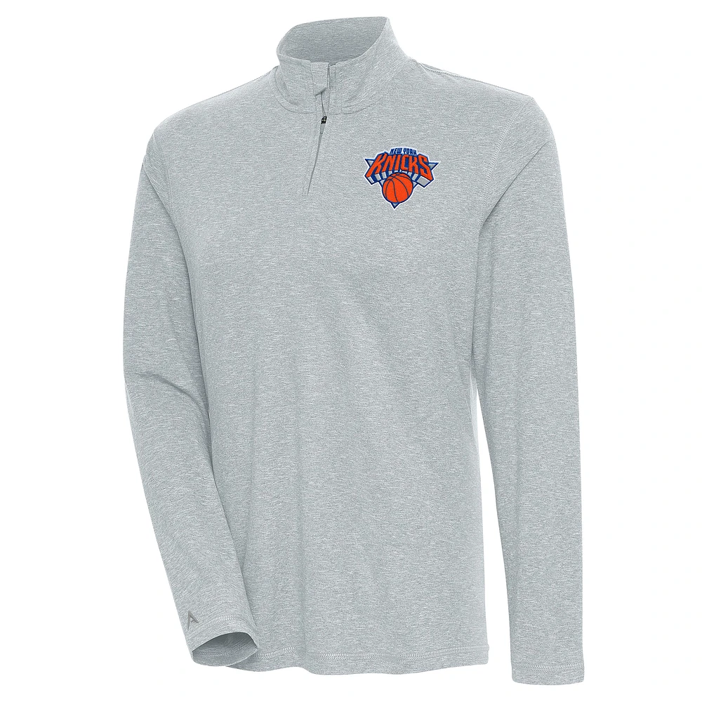 Women's Antigua Heather Gray New York Knicks Confront Quarter-Zip Pullover Top