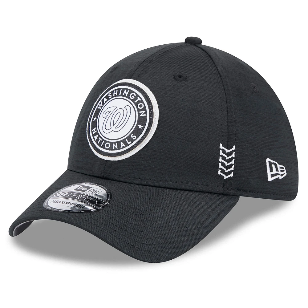 Men's New Era Black Washington Nationals 2024 Clubhouse 39THIRTY Flex Hat