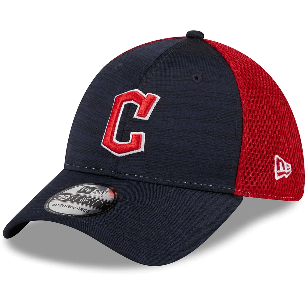 Men's New Era Navy Cleveland Guardians Neo 39THIRTY Flex Hat