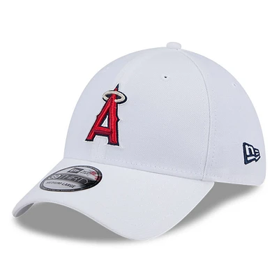 Men's New Era White Los Angeles Angels 39THIRTY Flex Hat
