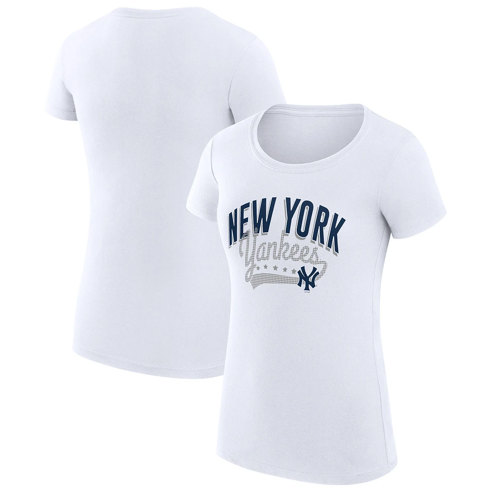 Women's G-III 4Her by Carl Banks White New York Yankees Super-Slim Fit Lightweight Filigree Team T-Shirt