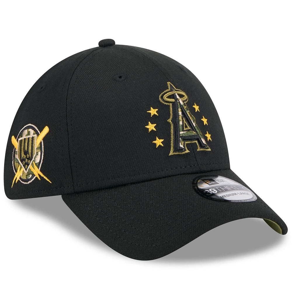 Men's New Era Black Los Angeles Angels 2024 Armed Forces Day 39THIRTY Flex Hat