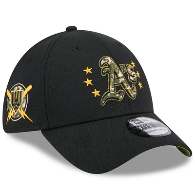 Men's New Era Black Oakland Athletics 2024 Armed Forces Day 39THIRTY Flex Hat