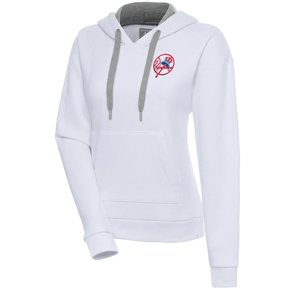Women's Antigua White New York Yankees Cooperstown Victory Pullover Hoodie