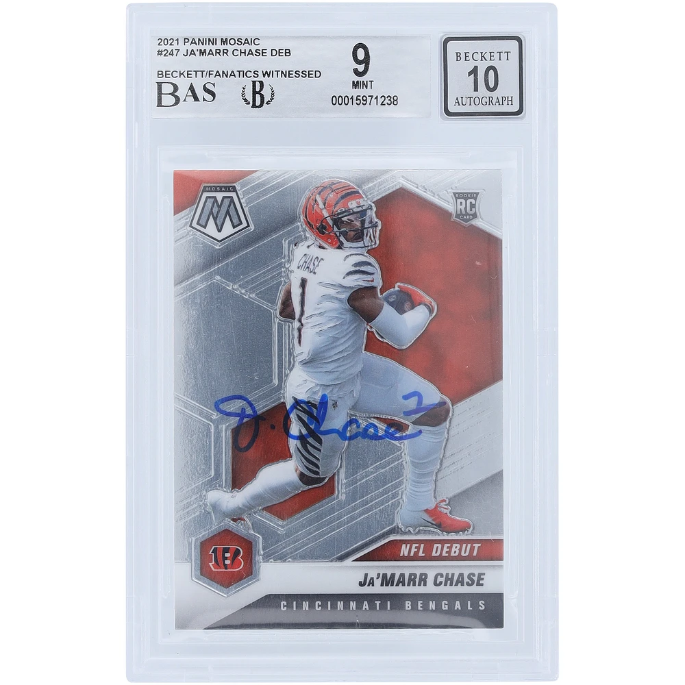Ja'Marr Chase Cincinnati Bengals Autographed 2021 Panini Mosaic #247 Beckett Fanatics Witnessed Authenticated 9/10 Rookie Card