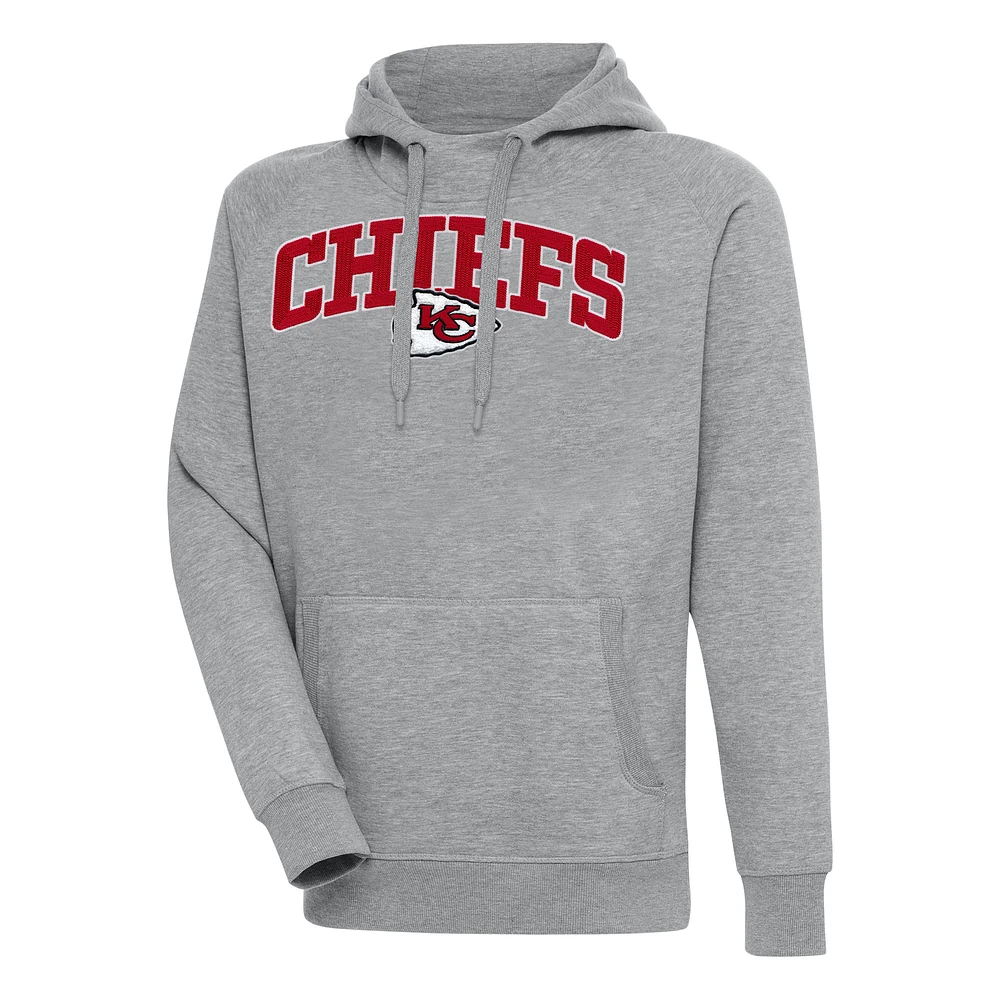 Men's Antigua Heather Gray Kansas City Chiefs Victory Pullover Hoodie