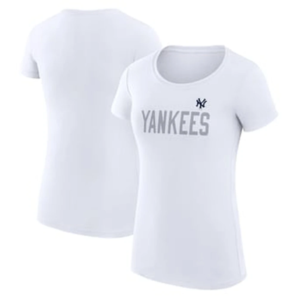 Women's G-III 4Her by Carl Banks White New York Yankees Super-Slim Fit Lightweight Dot Print T-Shirt