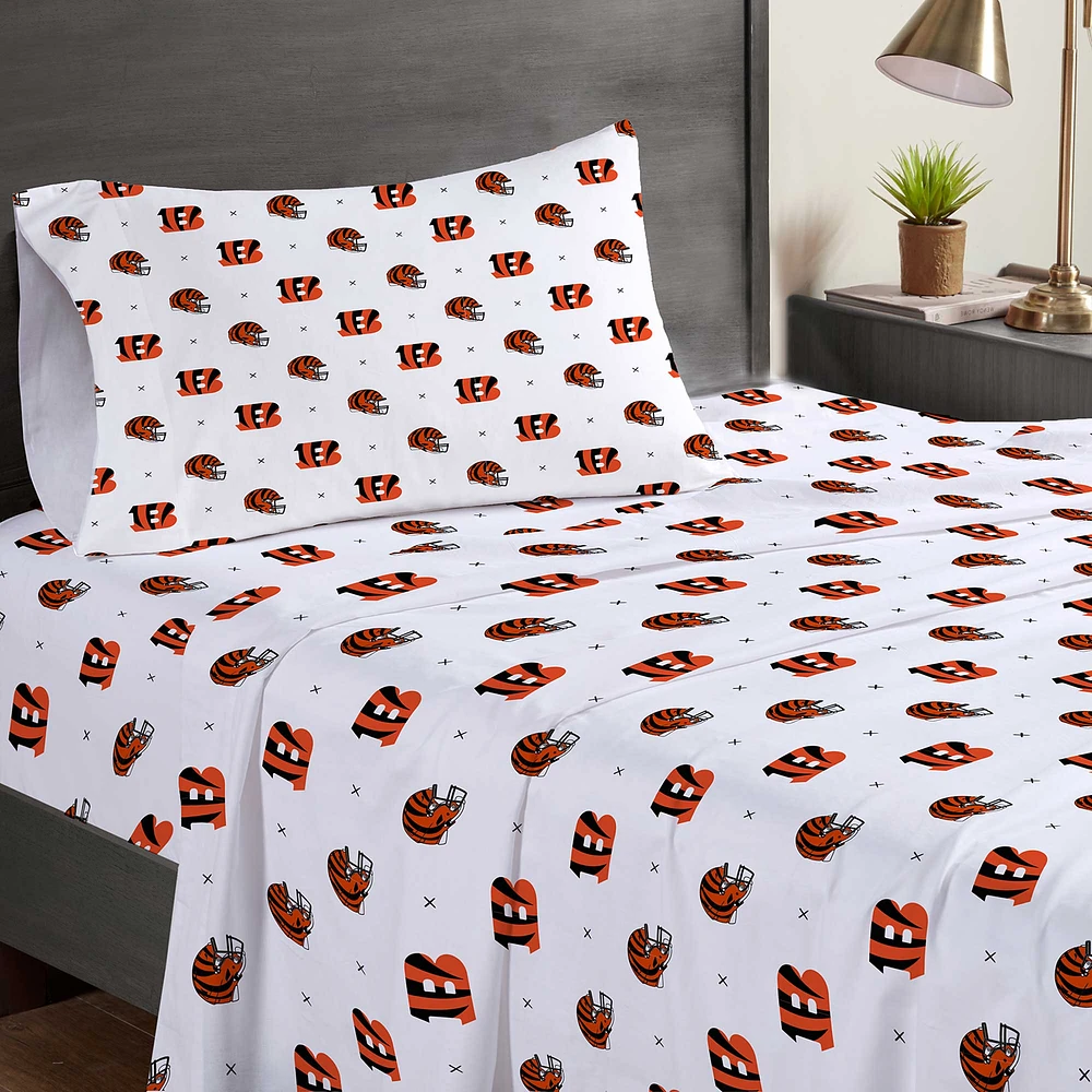 Pegasus Cincinnati Bengals Three-Piece Twin Sheet Set
