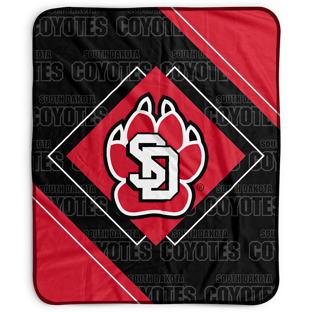 Pegasus South Dakota Coyotes 50" x 60" Diamond Logo Fleece Blanket