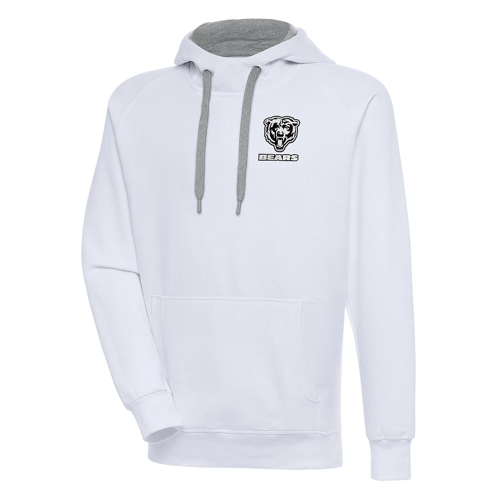 Men's Antigua White Chicago Bears Metallic Logo Victory Raglan Pullover Hoodie