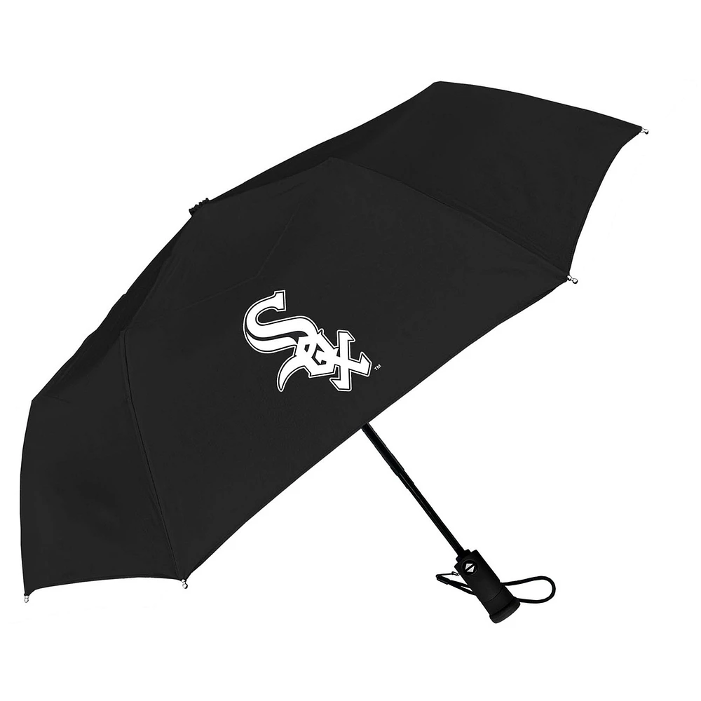 Chicago White Sox 42" Flashlight Handle Auto Open and Close Umbrella