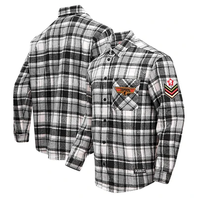 Men's Freeze Max Snoopy Peanuts Top Dog Flannel Button-Up Shirt