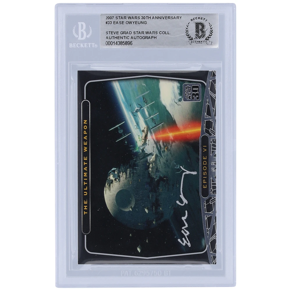 Ease Owyeung Star Wars Autographed 2007 Topps Star Wars #33 BAS Authenticated Card