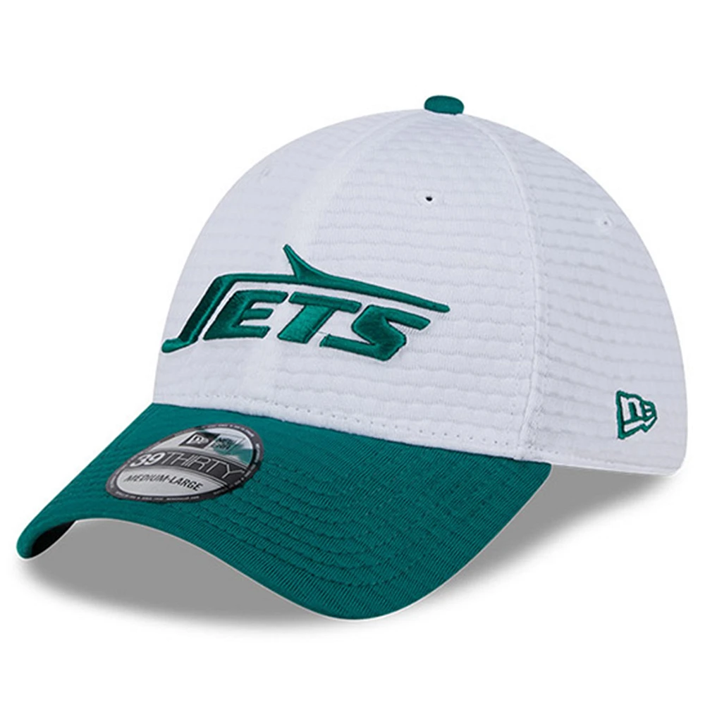 Men's New Era White/Green York Jets 2024 NFL Training Camp 39THIRTY Flex Hat
