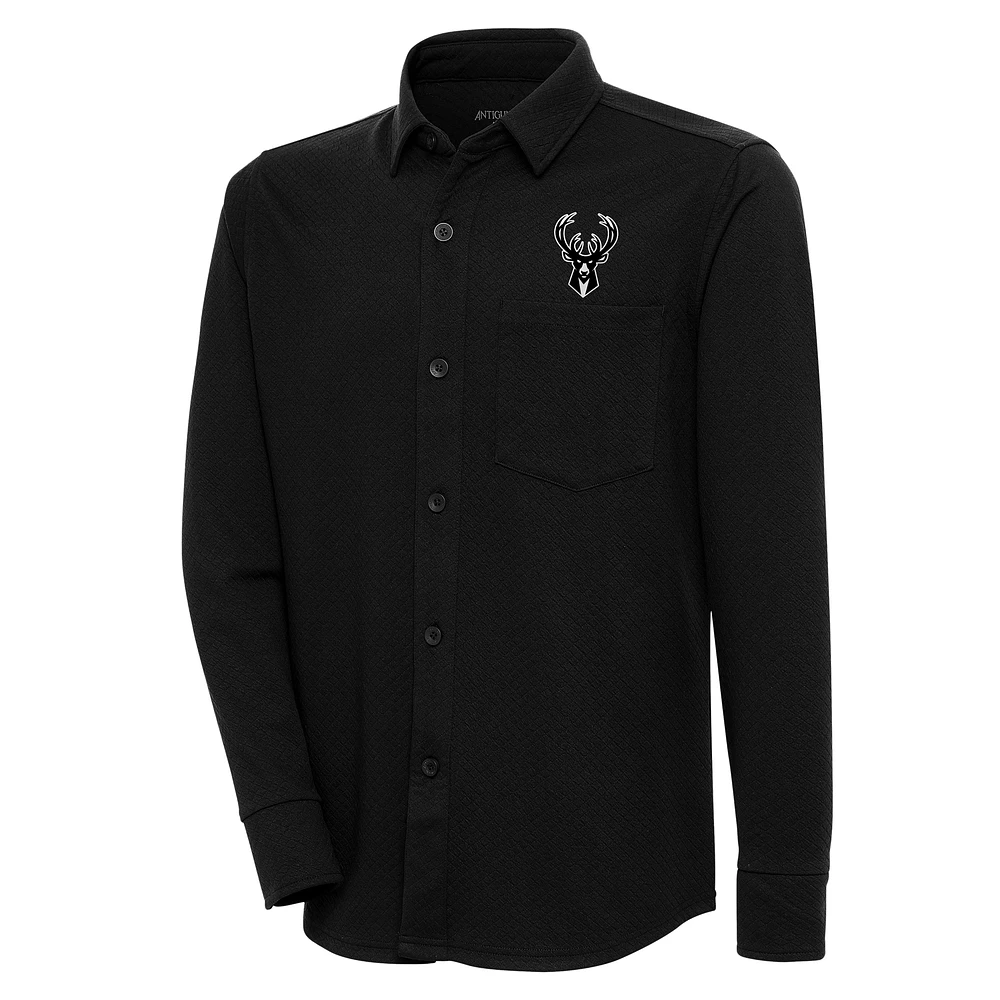 Men's Antigua Black Milwaukee Bucks Streamer Button-Up Shacket