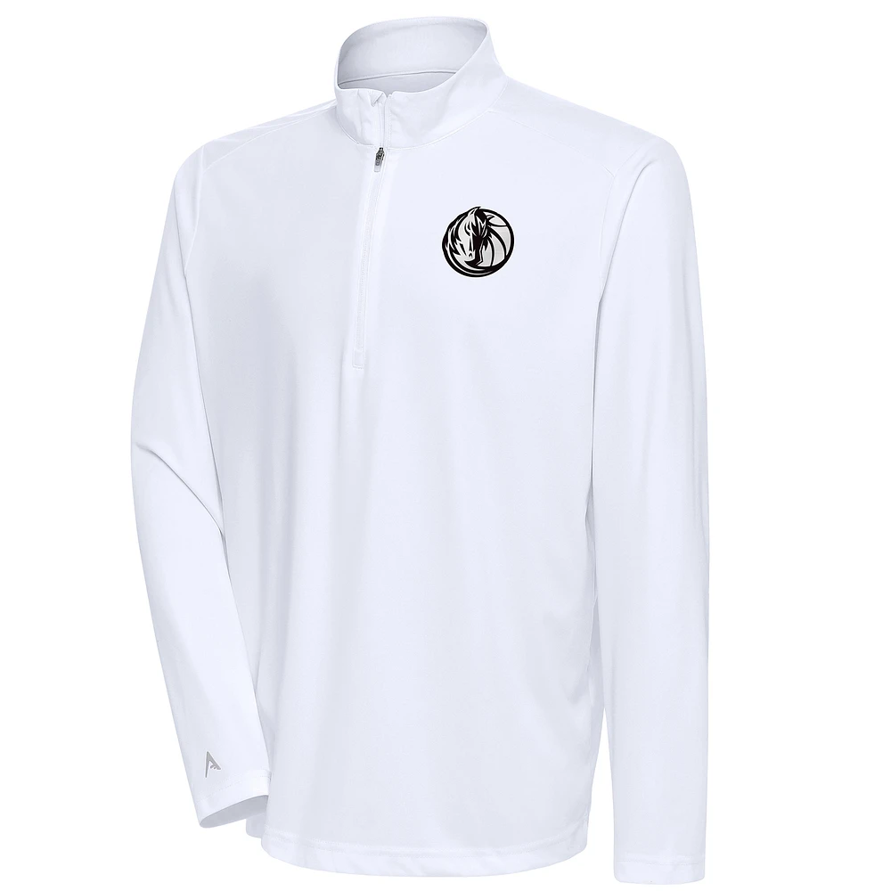 Men's Antigua Dallas Mavericks Metallic Logo Tribute Quarter-Zip Top