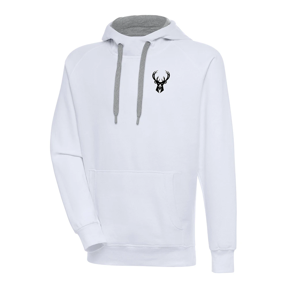 Men's Antigua Milwaukee Bucks Metallic Logo Victory Raglan Pullover Hoodie