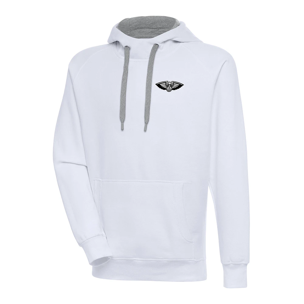 Men's Antigua New Orleans Pelicans Metallic Logo Victory Raglan Pullover Hoodie