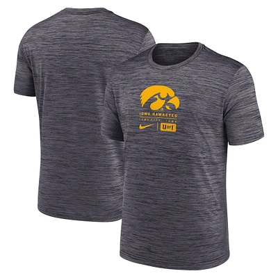 Men's Nike Black Iowa Hawkeyes Campus Center Block Velocity Performance T-Shirt