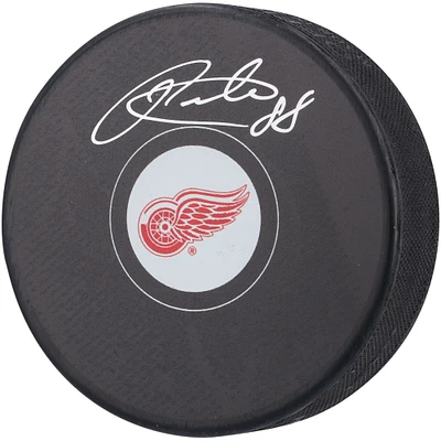 Patrick Kane Detroit Red Wings Autographed Hockey Puck
