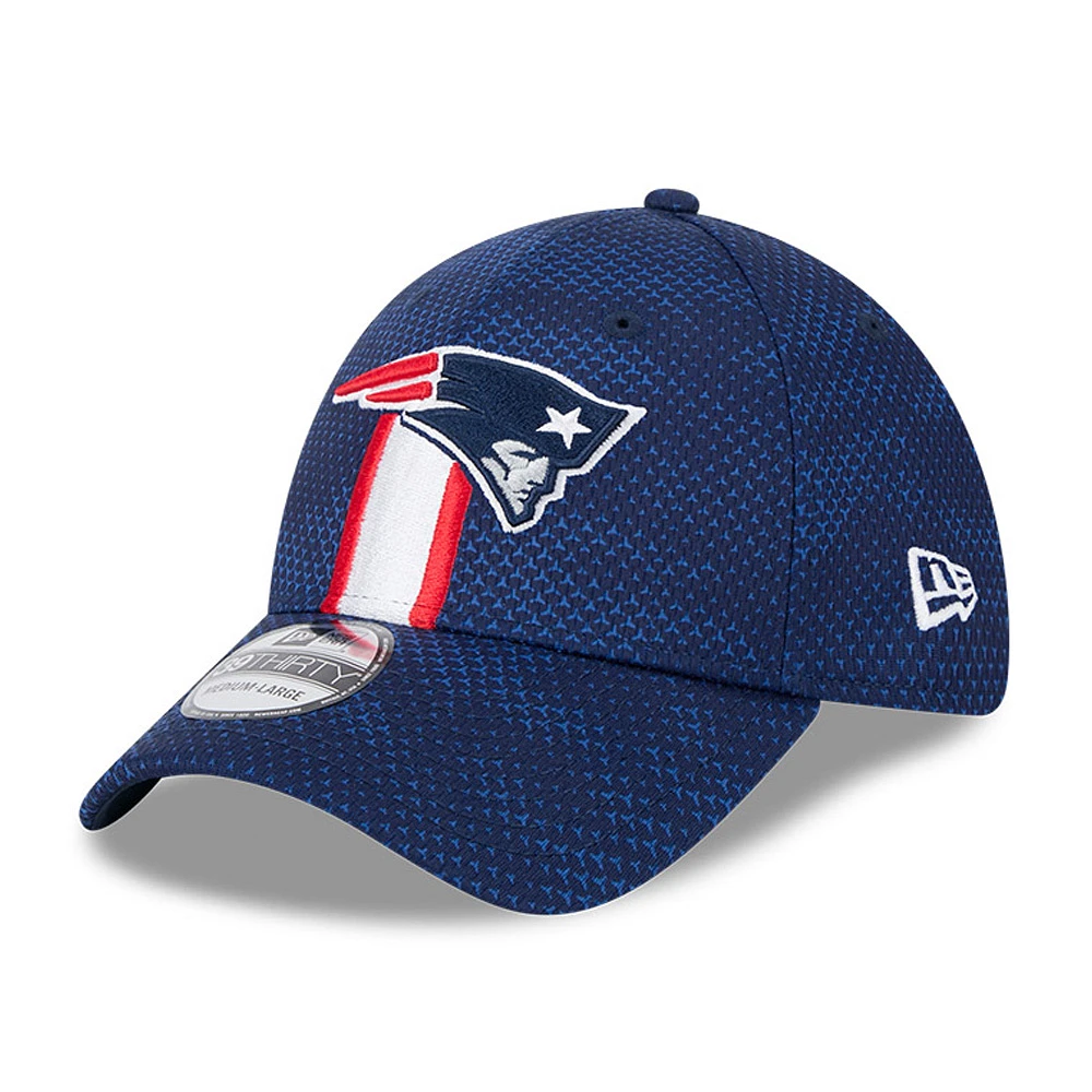 Men's New Era Navy England Patriots 2024 Sideline 39THIRTY Flex Hat