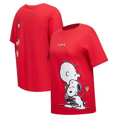 Women's Freeze Max Red Peanuts Beautiful Hugs Boyfriend T-Shirt