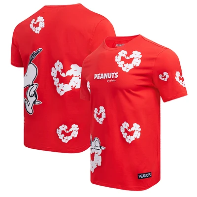 Men's Freeze Max Red Peanuts Snoopy Cotton Hearts T-Shirt