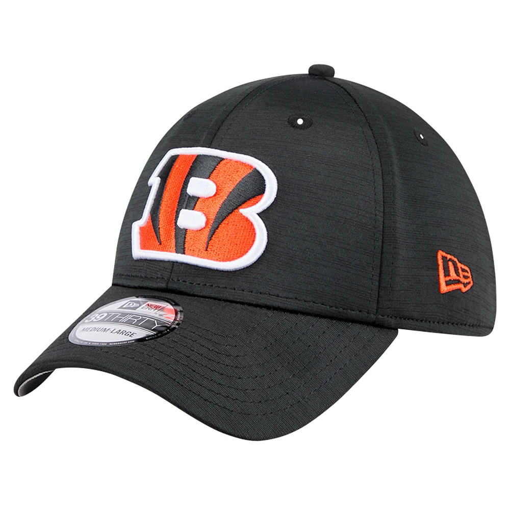 Men's New Era Black Cincinnati Bengals Active Tech 39THIRTY Flex Hat