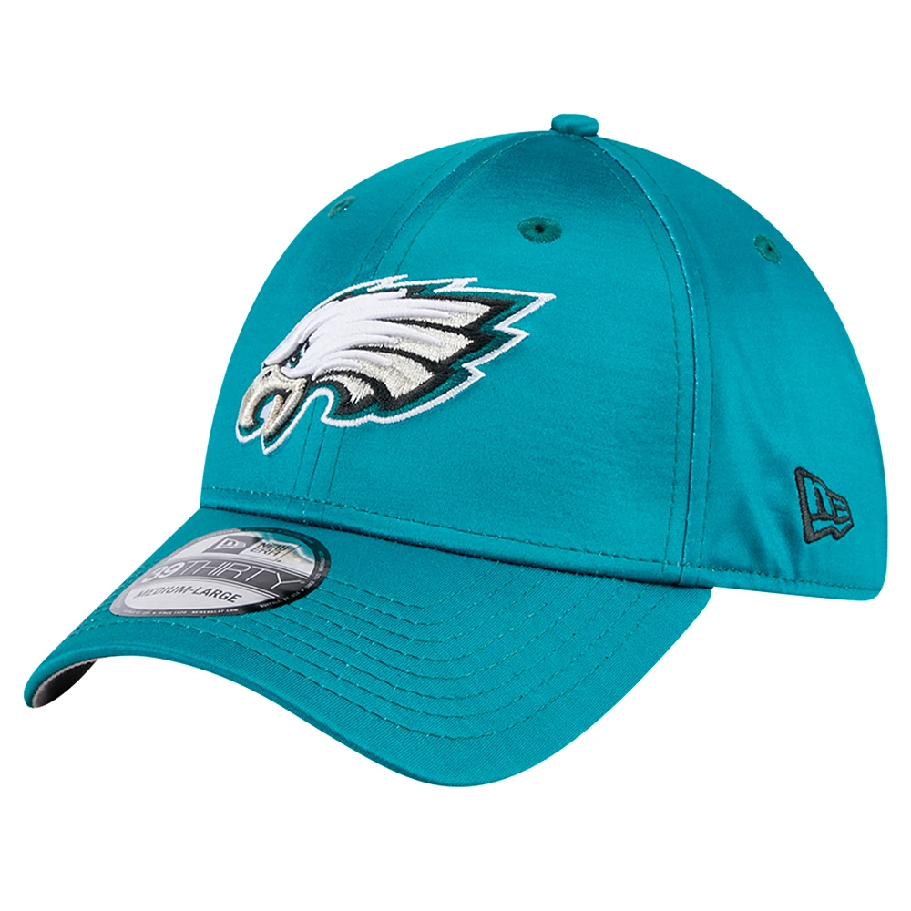 Men's New Era Green Philadelphia Eagles Active Tech 39THIRTY Flex Hat