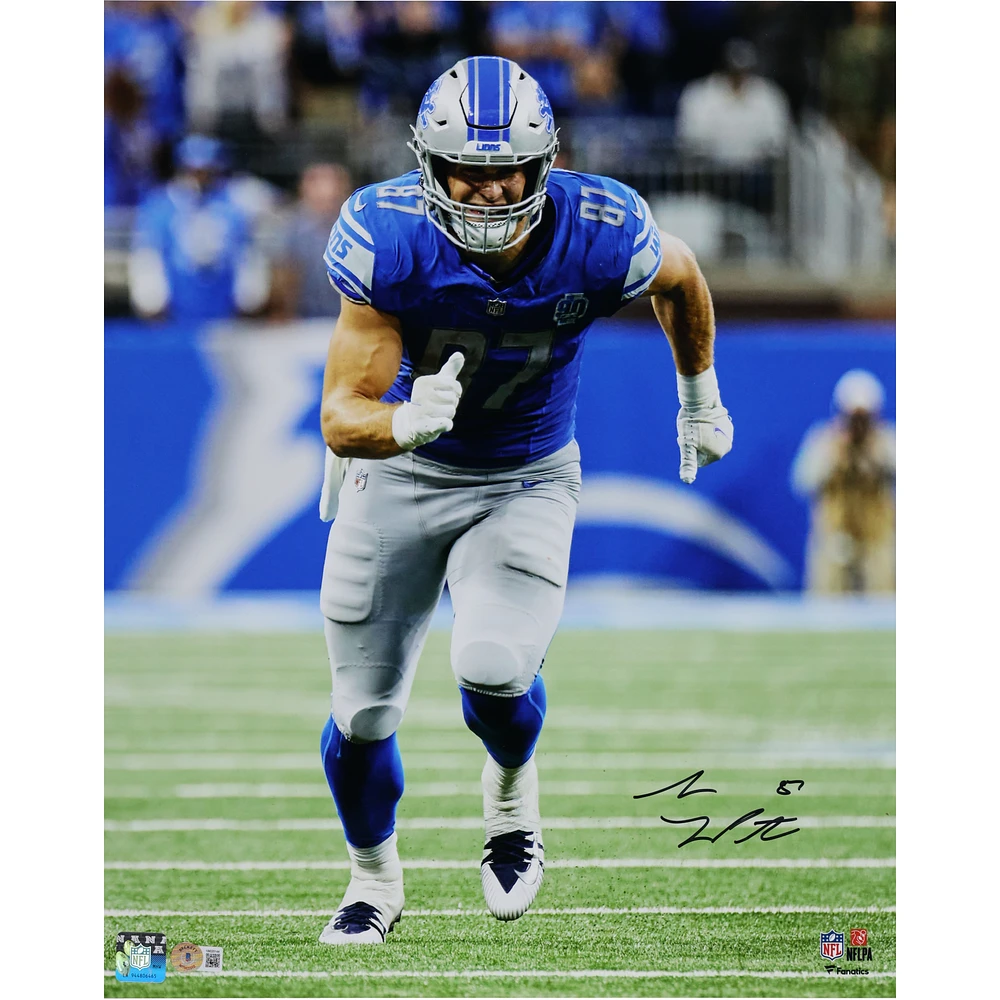 Sam LaPorta Detroit Lions Autographed 16" x 20" Running Route in Blue Jersey Photograph