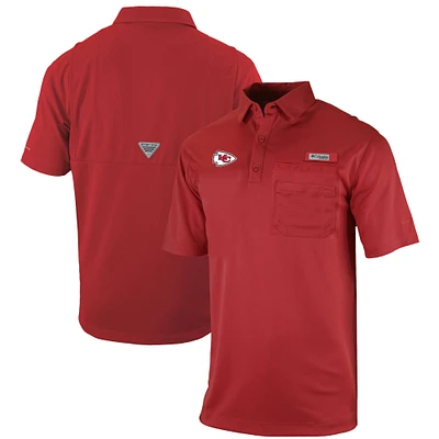 Men's Columbia Red Kansas City Chiefs Omni-Wick Flycaster Pocket Polo