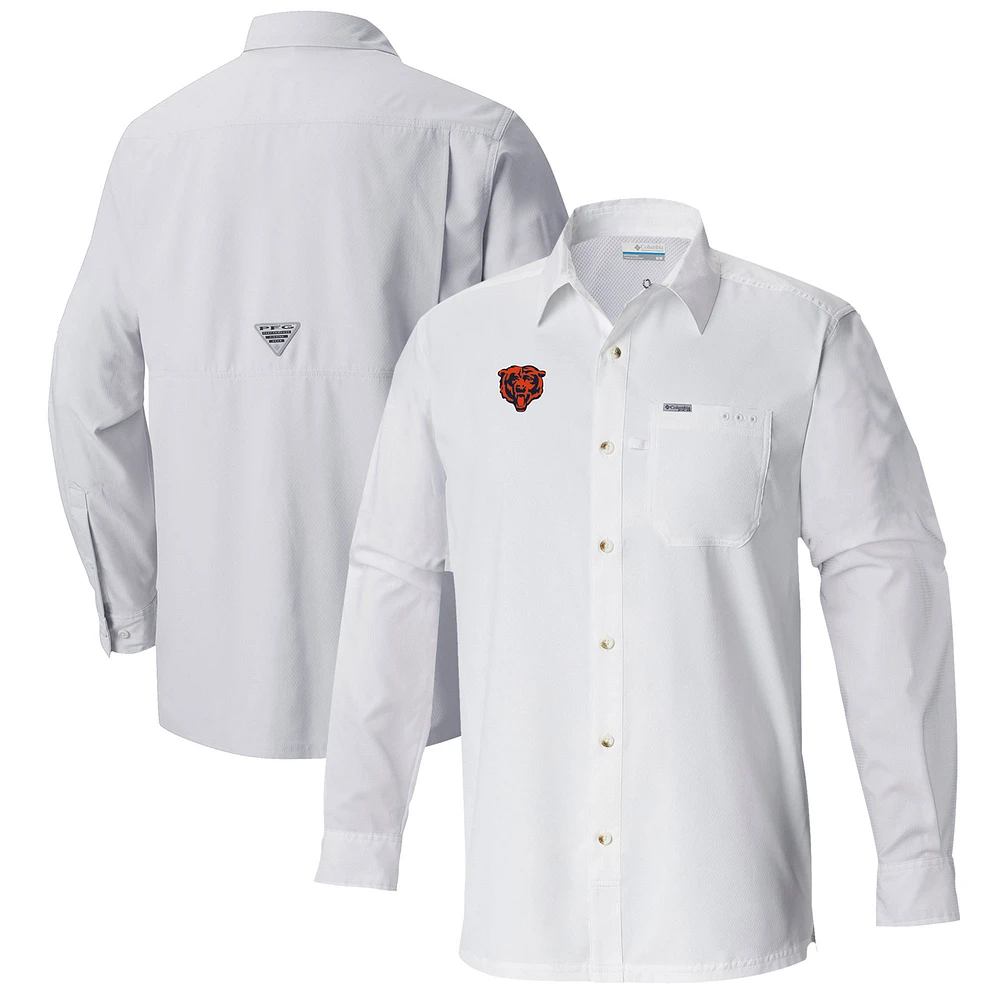 Men's Columbia White Chicago Bears Slack Tide Omni-Wick Long Sleeve Button-Up Shirt