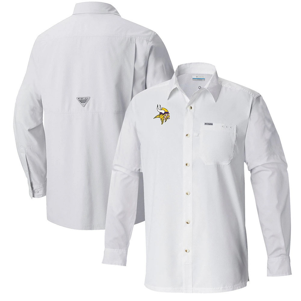 Men's Columbia White Minnesota Vikings Slack Tide Omni-Wick Long Sleeve Button-Up Shirt