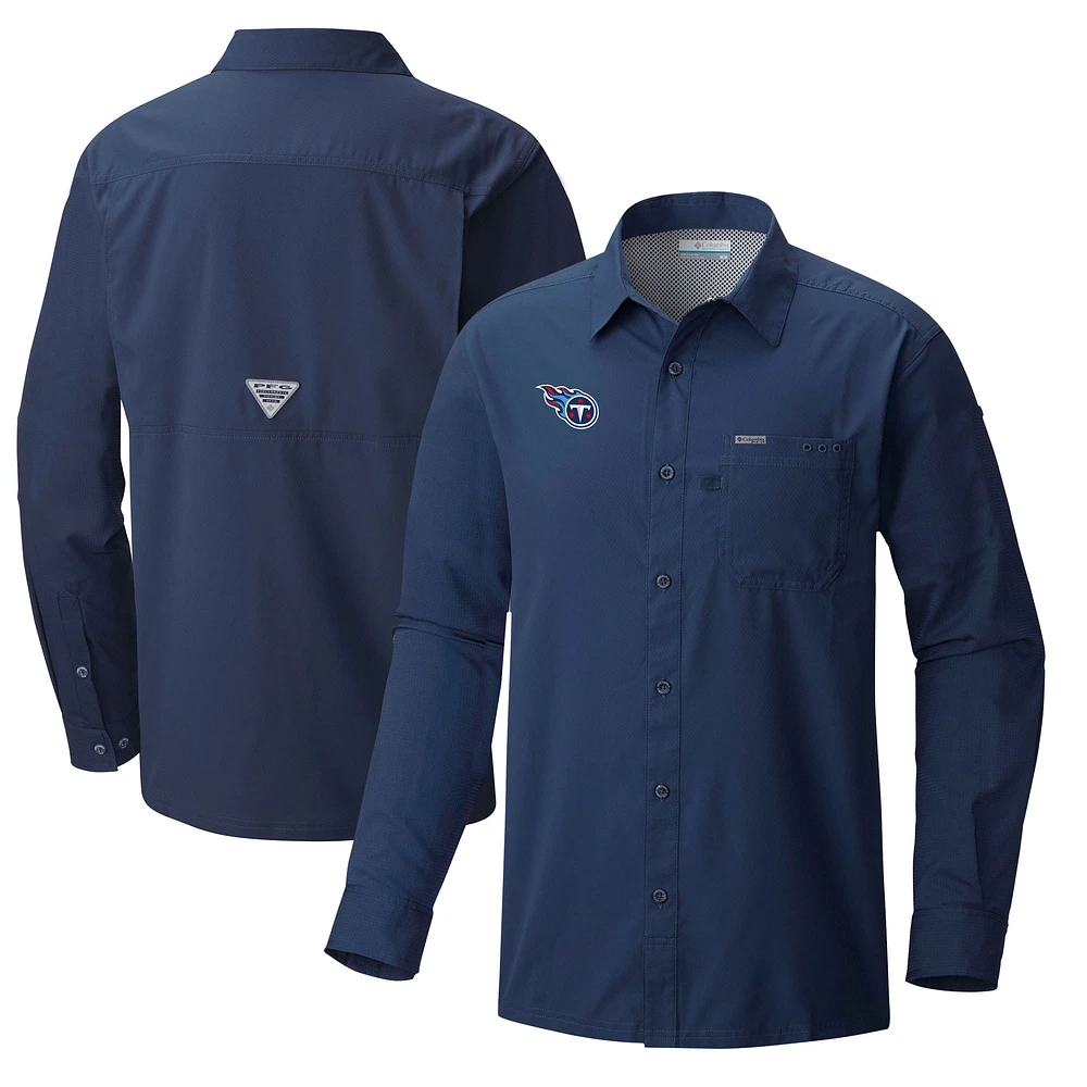 Men's Columbia Navy Tennessee Titans Slack Tide Omni-Wick Long Sleeve Button-Up Shirt