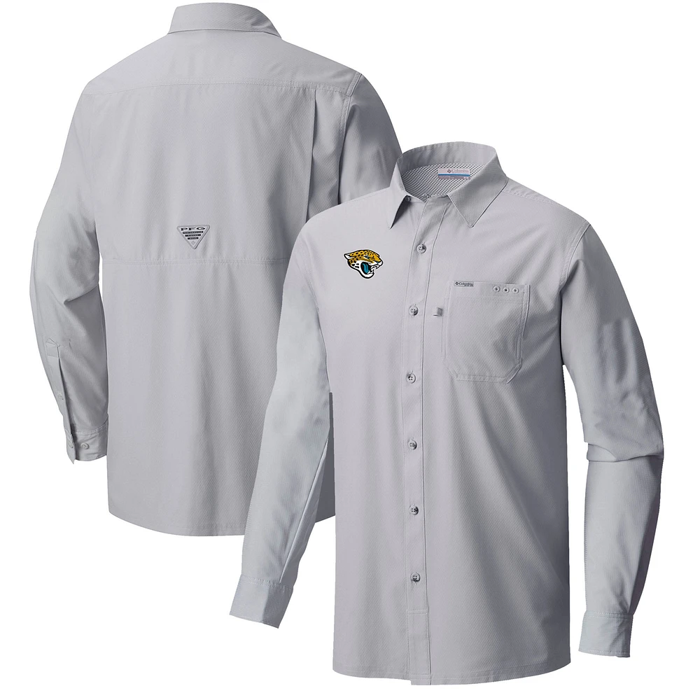 Men's Columbia Gray Jacksonville Jaguars Slack Tide Omni-Wick Long Sleeve Button-Up Shirt