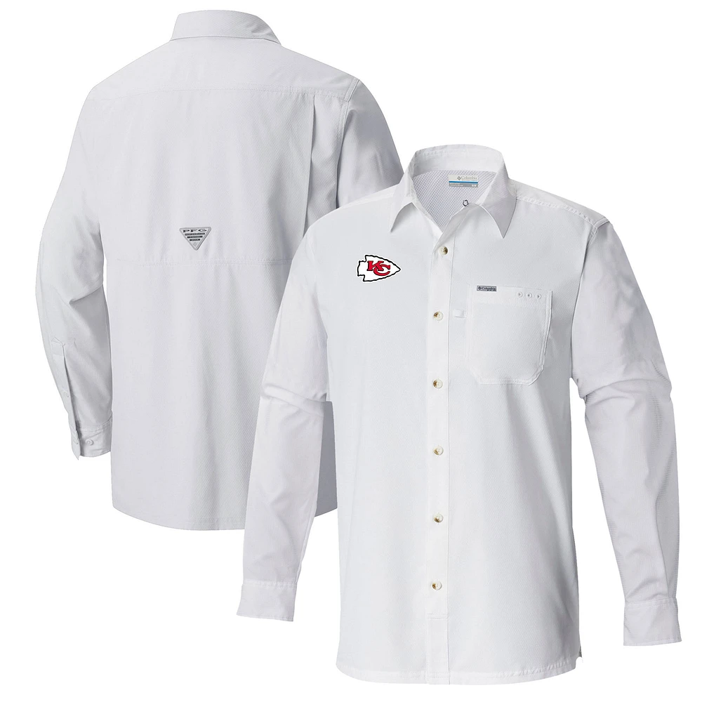 Men's Columbia White Kansas City Chiefs Slack Tide Omni-Wick Long Sleeve Button-Up Shirt