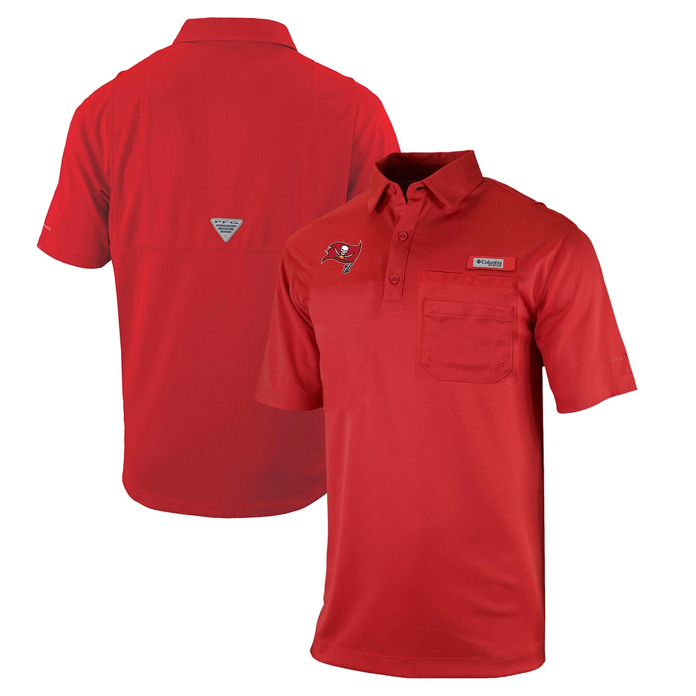 Men's Columbia Red Tampa Bay Buccaneers Omni-Wick Flycaster Pocket Polo