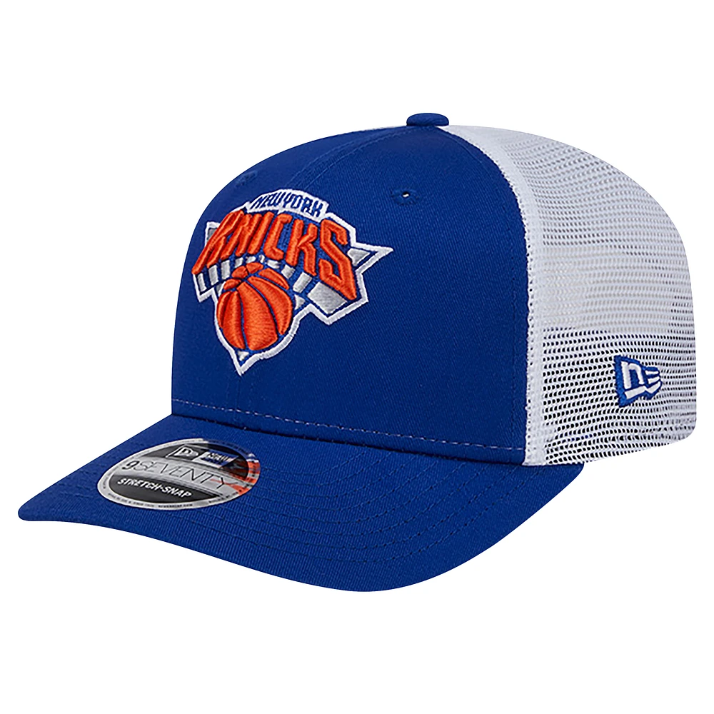 Men's New Era Blue/White New York Knicks Trucker 9SEVENTY Stretch-Snap Hat