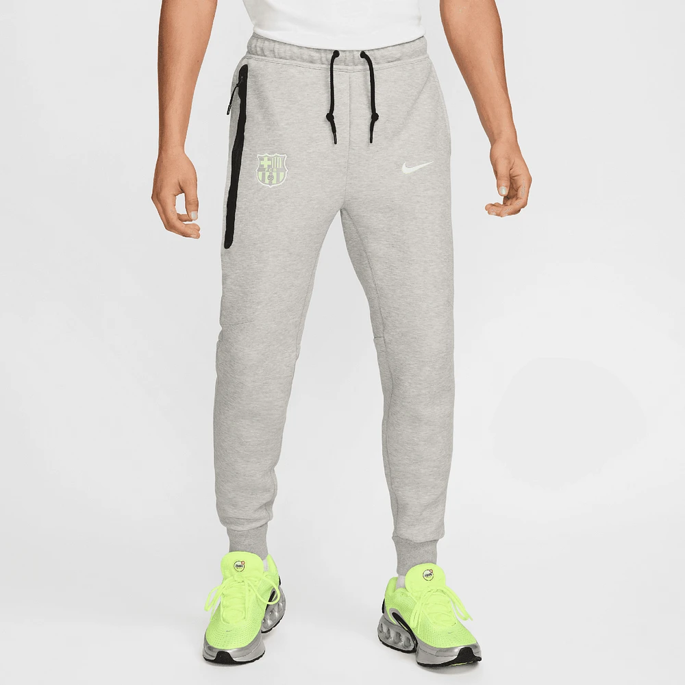 Men's Nike Gray Barcelona Tech Fleece Jogger Pants