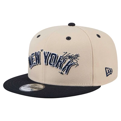 Men's New Era Cream/Black New York Yankees Team Art 9FIFTY Snapback Hat