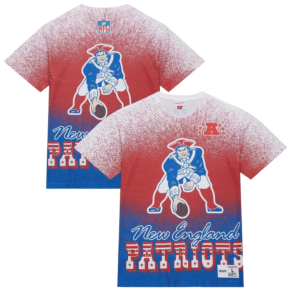 Men's Mitchell & Ness White New England Patriots Team Burst Vintage Logo T-Shirt