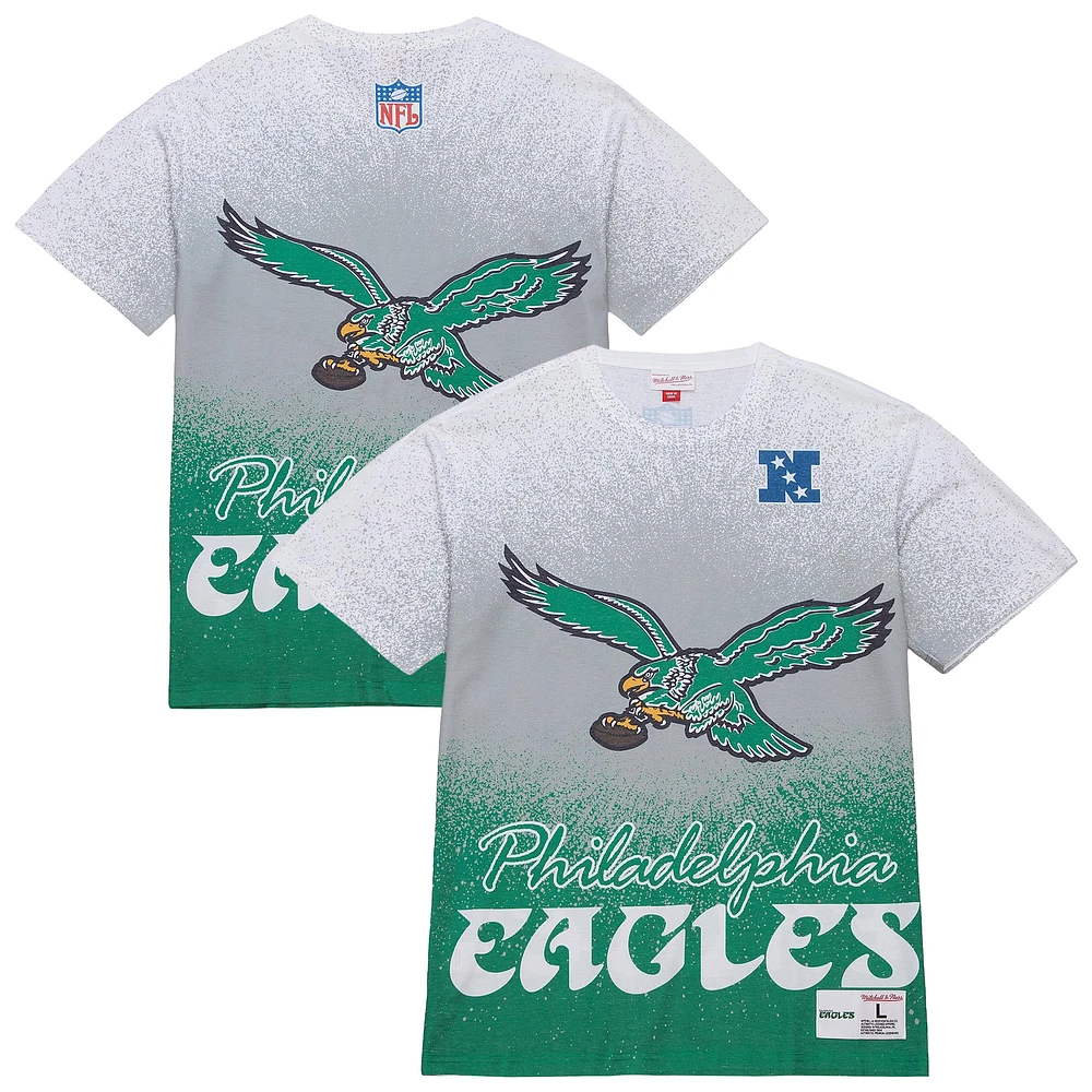 Men's Mitchell & Ness White Philadelphia Eagles Team Burst Vintage Logo T-Shirt