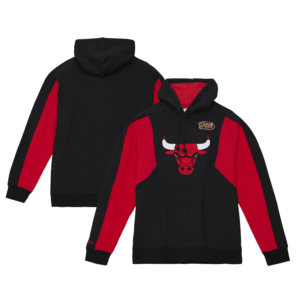 Men's Mitchell & Ness Black Chicago Bulls Color Block 2.0 Fleece Pullover Hoodie