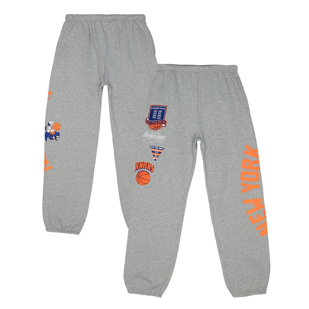 Men's Mitchell & Ness Heather Gray New York Knicks Champ City Fleece Jogger Pants